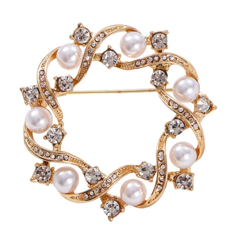

All-Matching Lapel Pins Fashoin Pearls Wreath Brooch Round Pins Elegant Badge Breastpin Decoration Clothes Accessories золотий