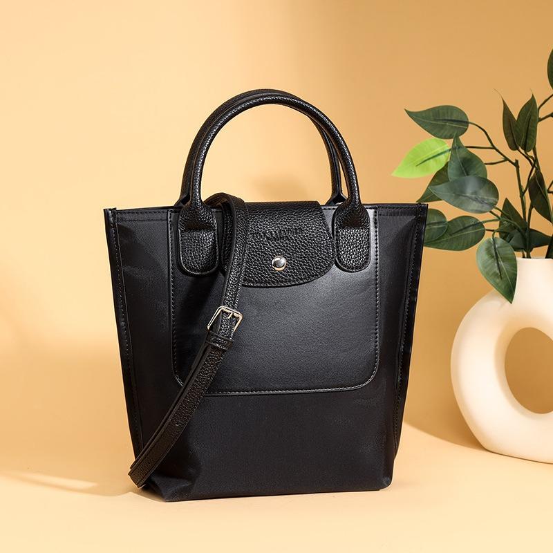 Borsa tote in nylon in tinta borsa a tracolla di grande capacità borsa a mano alla moda con texture di alta gamma borsa versatile da donna borsa Longxiang