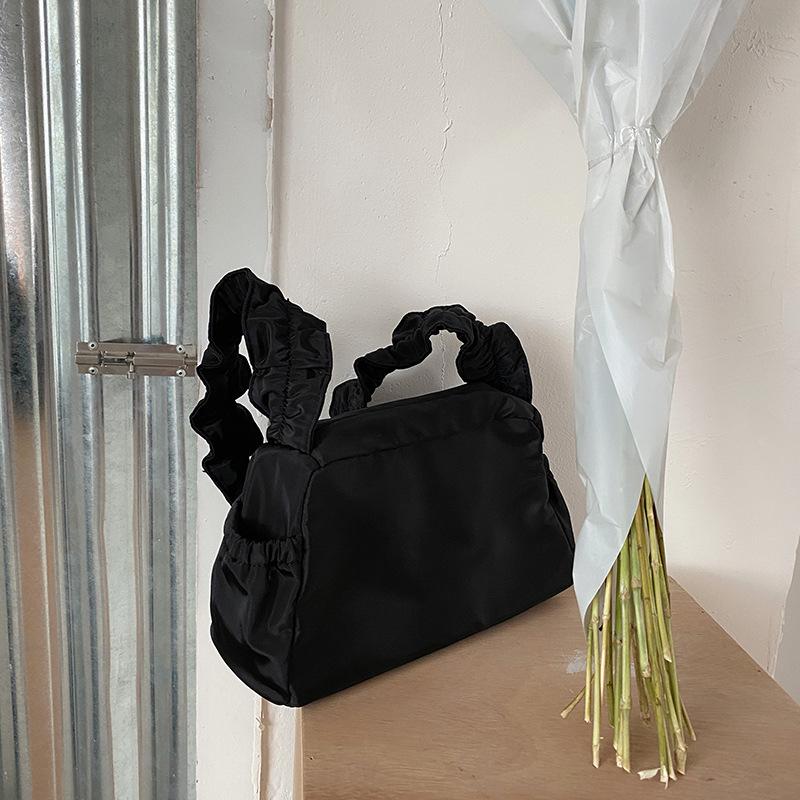Nylon Wrinkled Design Handbag Simple Solid Color Dark Retro Bag New Women's Single-shoulder Underarm Bag