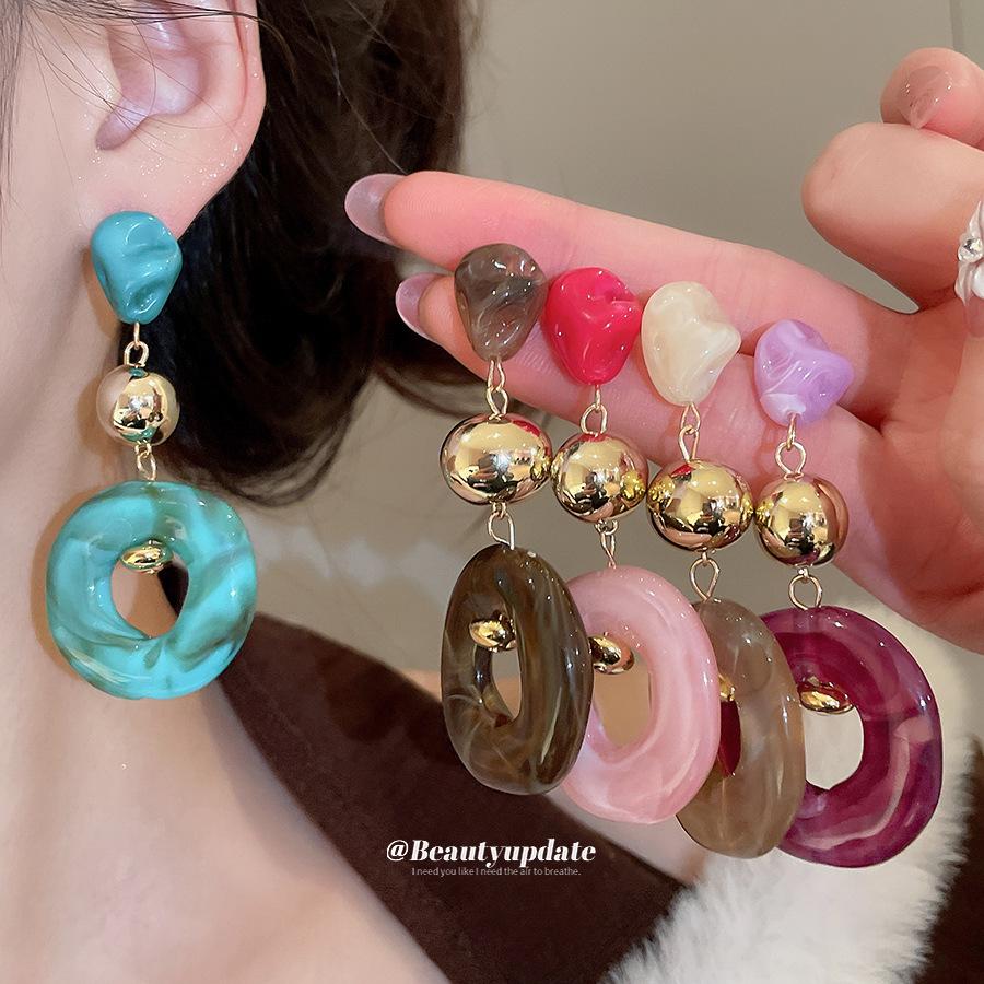 Europäische Retro Geometrische Perlen Edelstahl Choker Halskette