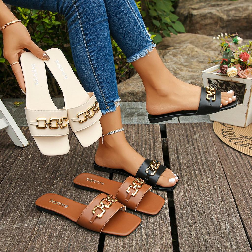 Designer Summer Women Slippers Rome Fashion Designer Flat Sandals Soft Sole Sexy Shoes Women Breathable Beach Slippers Slides