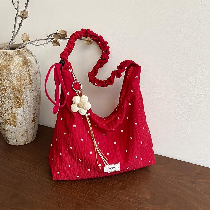 Miniature crossbody bag, large capacity, floral pleated shoulder bag, Korean style, relaxed tote bag, fashionable women's crossbody bag.