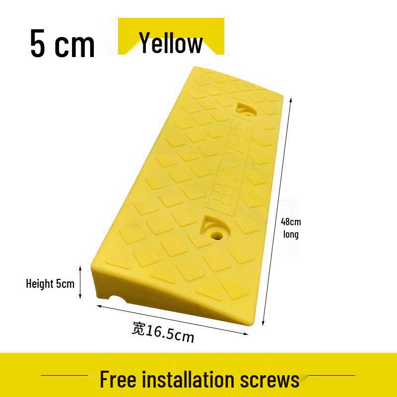 

Plastic Triangle Mat: Slope Threshold & Speed Bump Solution for Cars
