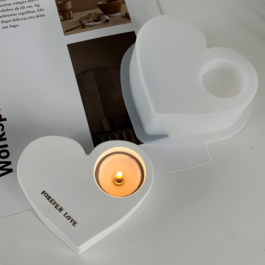 Stampo in Silicone a Forma di Cuore per Portacandele - Strumento per Artigianato Fai-da-Te per San Valentino, Accessorio per Atmosfera Romantica con Finitura Liscia