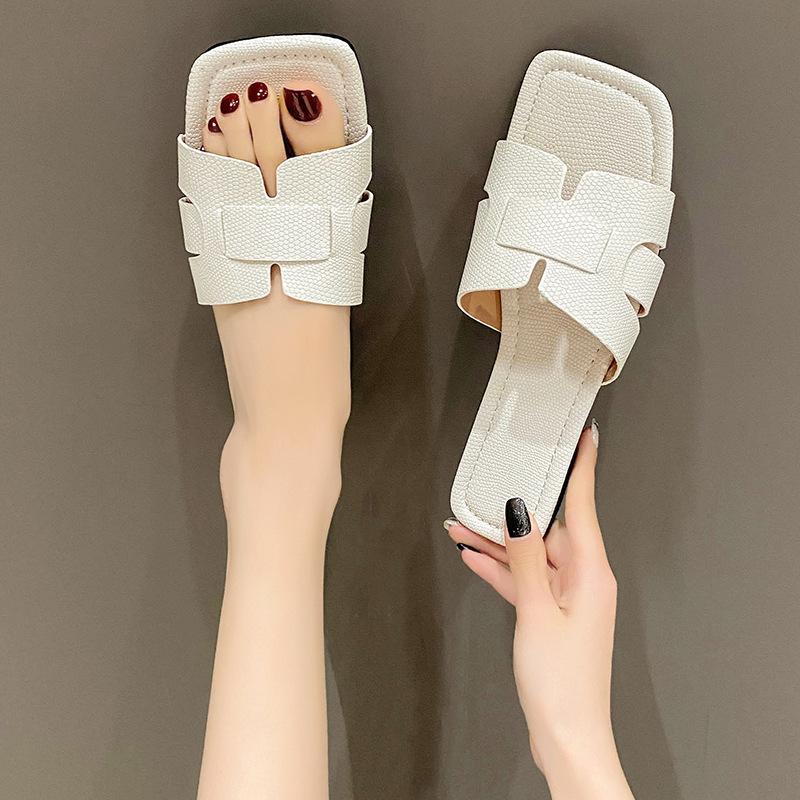 Purtați pantofi și sandale la modă pentru plajă de vacanță, țesute, cu fund plat