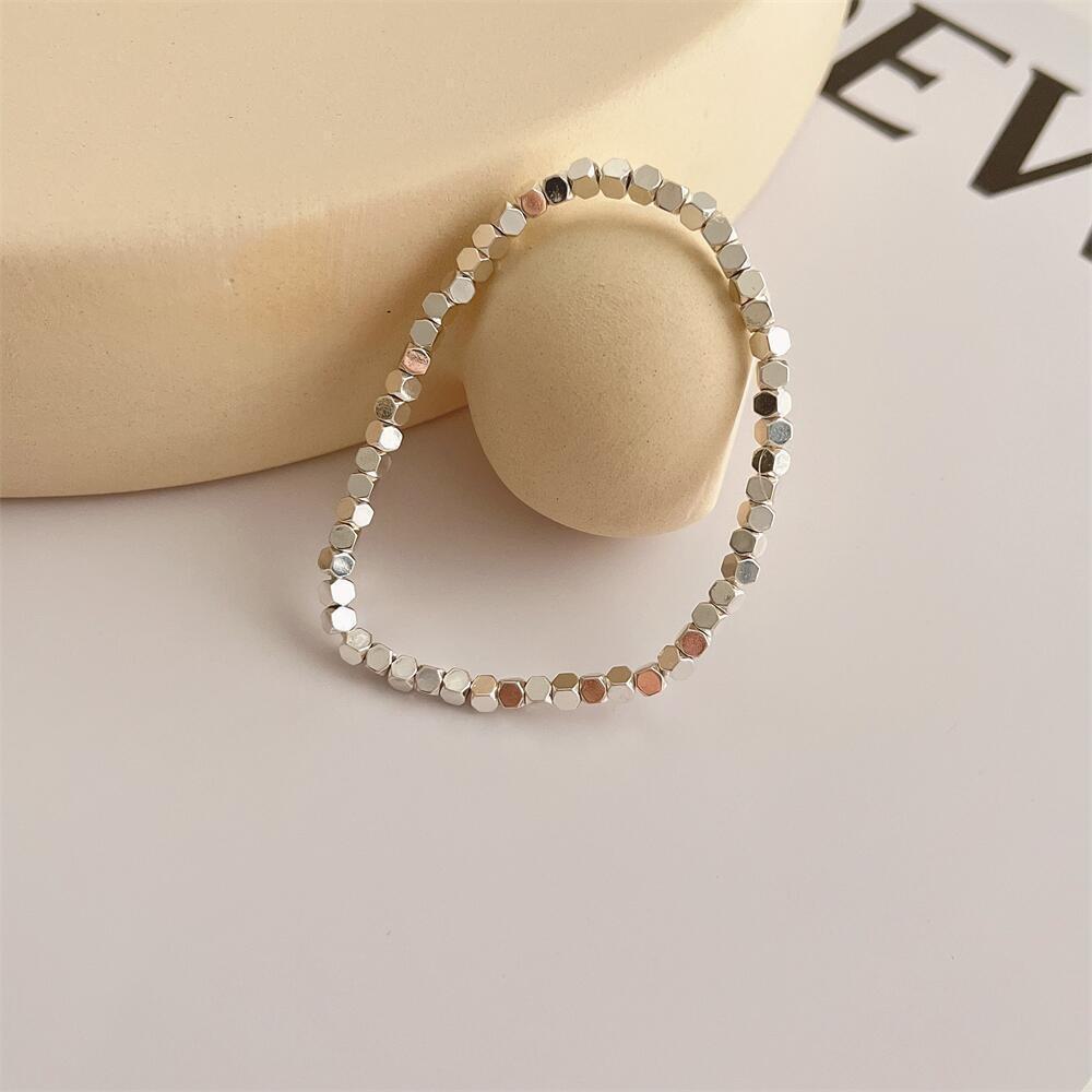 Summer-Ready: Chinese Ethnic Style Light Luxury Bracelet - Trendy and Versatile for Women