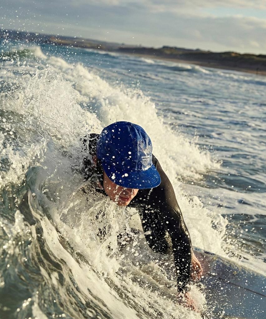 Gugimseukeompeoni Bali Professional Surfing Water Hat (Blue)_754