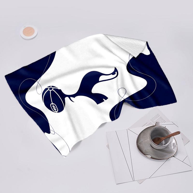 proof beach towel with Tottenham Hotspur F pattern - soft,absorbent,quick-drying,machine washable - perfect for swimming,camping,bathing
