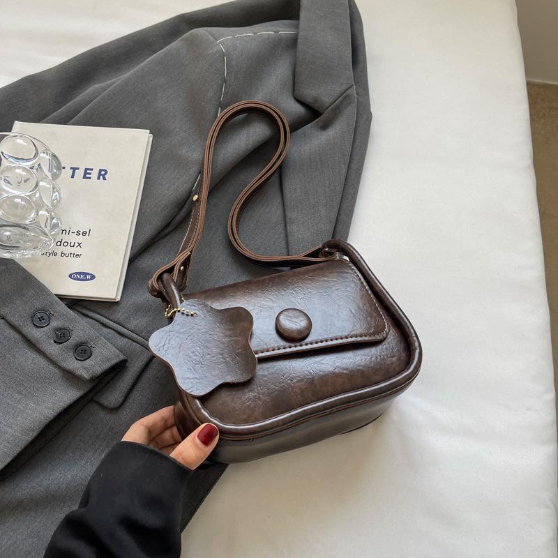 Retro Small Bag Women's 2025 Spring and Summer New Trendy Fashion Shoulder Bag Summer High Sense Versatile Messenger Small Square Bag