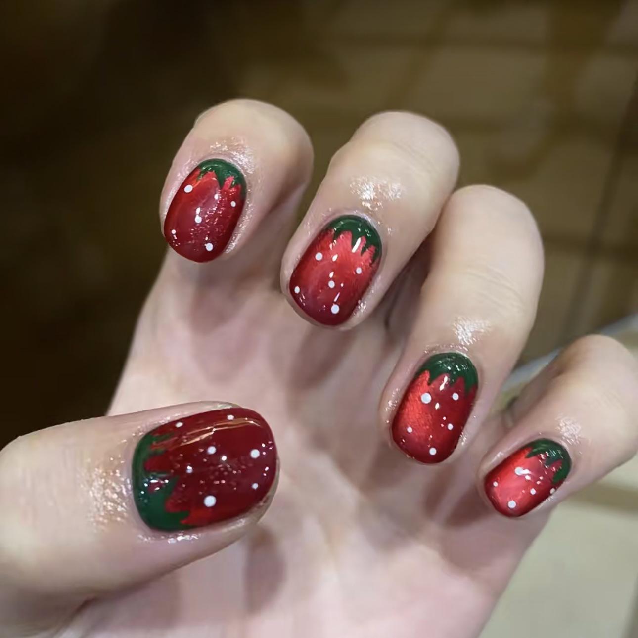 

Клубничный миндальный молочный коктейль Летний сердечный нейл-арт прессованные накладные ногти