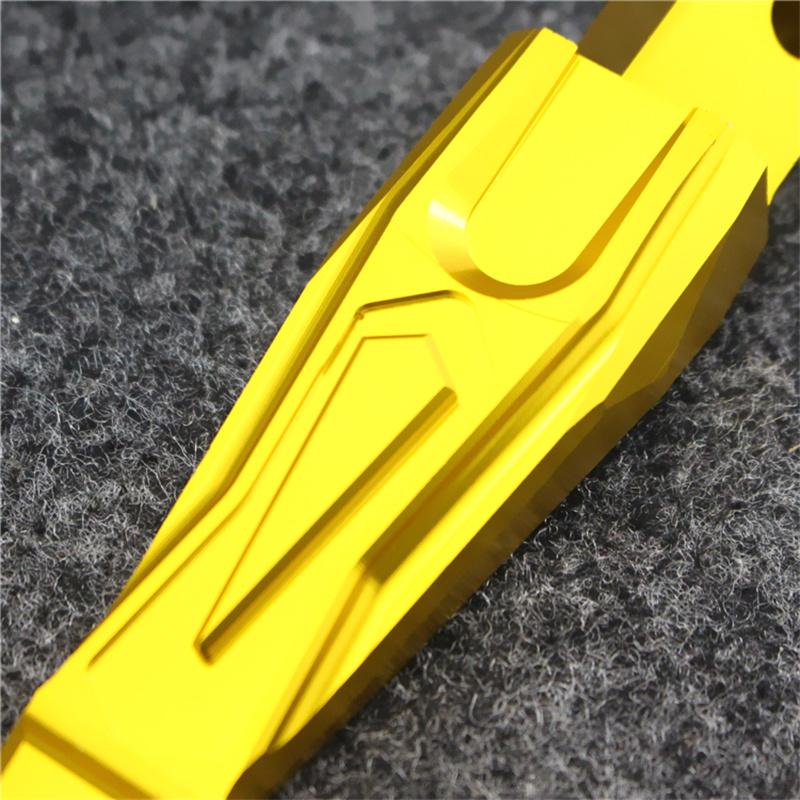 CNC Motorcycle TMAX560 Rear Foot Pegs Rests Passenger Footrests For Yamaha TMAX 530/500/560 T-MAX 530/500 XP530 TMAX530