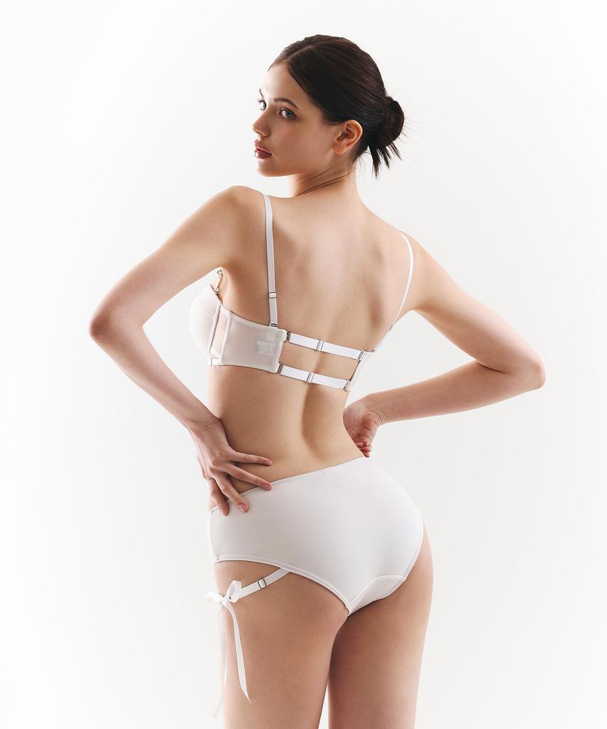 VINAJ Chain Ribbon One-Sided Low Bikini Panties (White)