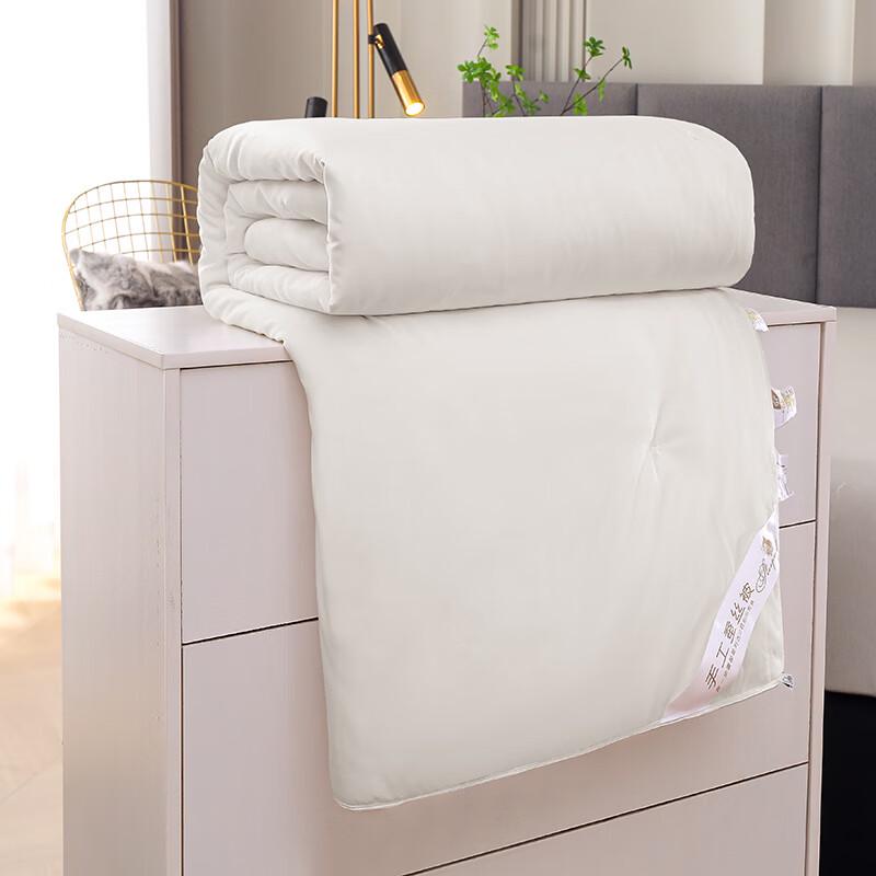 Grace All-Season Tussah Silk Quilt