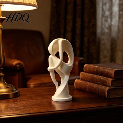 Deko & Wohnaccessoires – Statuetten