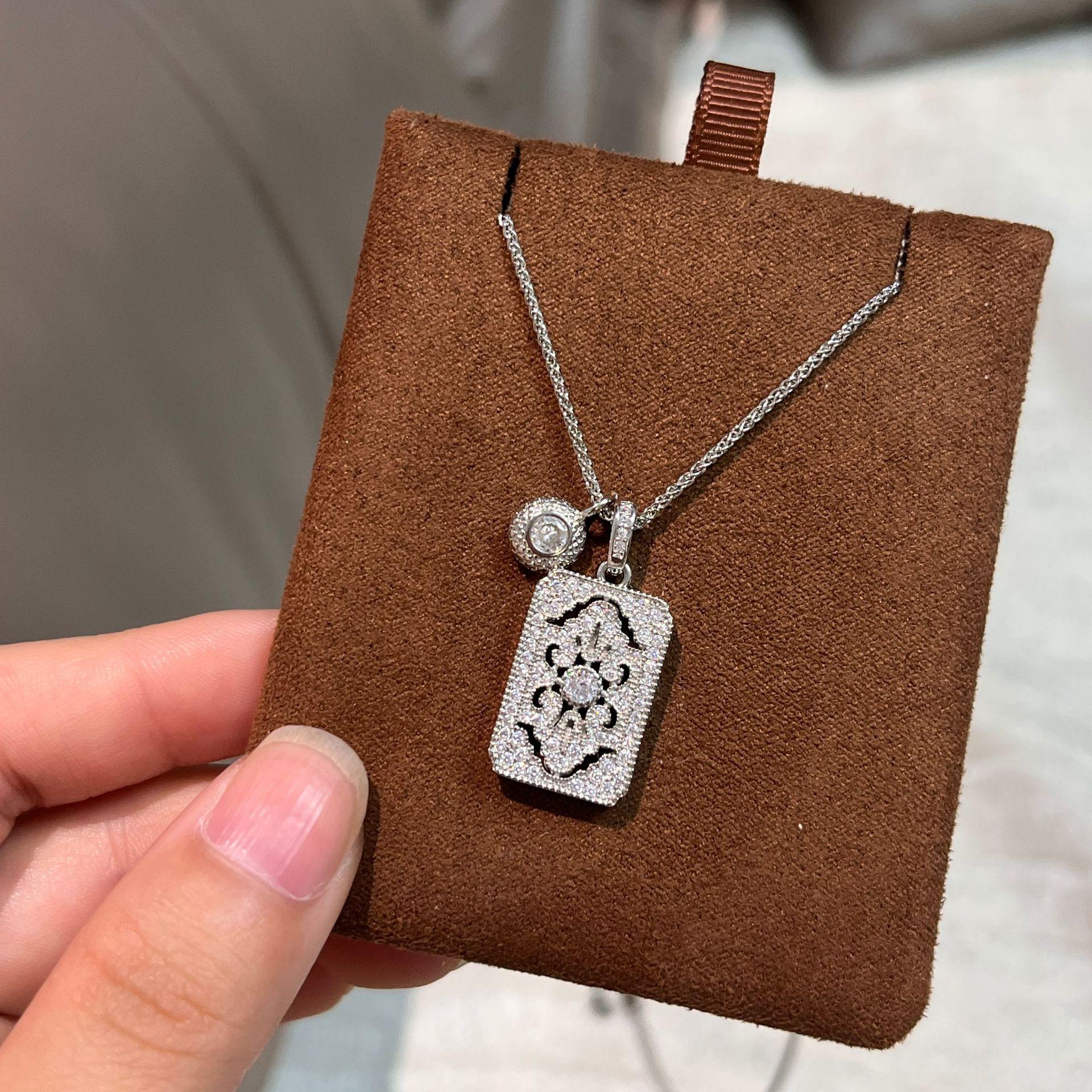 Medieval High-End Super Flash Full Diamond No Matter Brand Pendant Necklace Two-Color Retro Light Luxury Fashion Niche Exquisite Collarbone Chain
