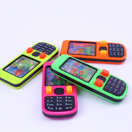 5Pcs Game Console Toy Classic No Battery Required Nostalgia Retro Style Entertainment ABS Water Playing Cellphone Ringtoss Toy for Child