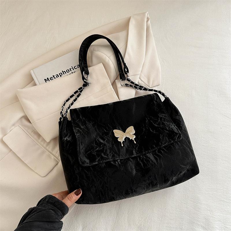 

2024 летняя новая простая и модная сумка через плечо большой емкости простая повседневная сумка подмышкой модная женская сумка-тоут чёрный