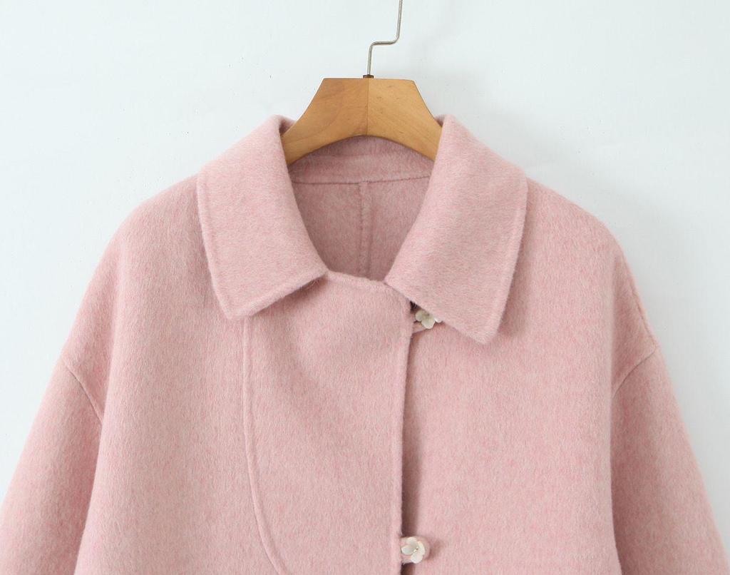Mid-Length Wool-Cashmere Coat with Doll Collar & Petal Buttons, Double-Faced, Chic Autumn/Winter Style, Youthful Look.