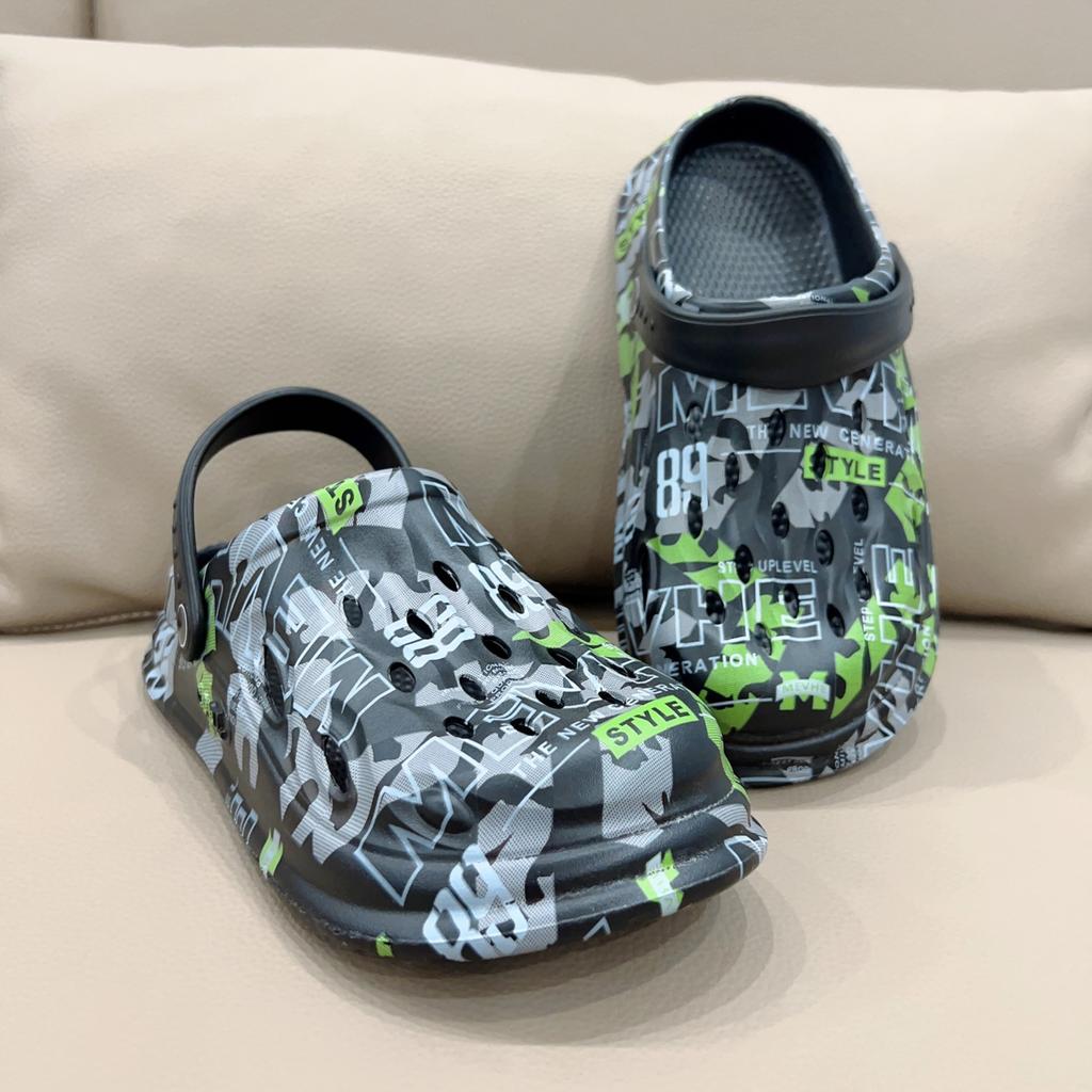 Summertime Slippers Men Thick Bottom Elevated Increase Comfortable Baotou Hollow Out Anti-slip Men Slippers Sandy Beach Casual