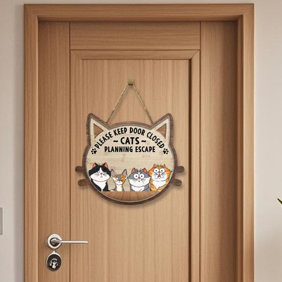 Cat Planning Escape Sign Please Keep Door Closed Wooden Sign Door Hanging Welcome Sign Housewarming Gift for Cat Lovers