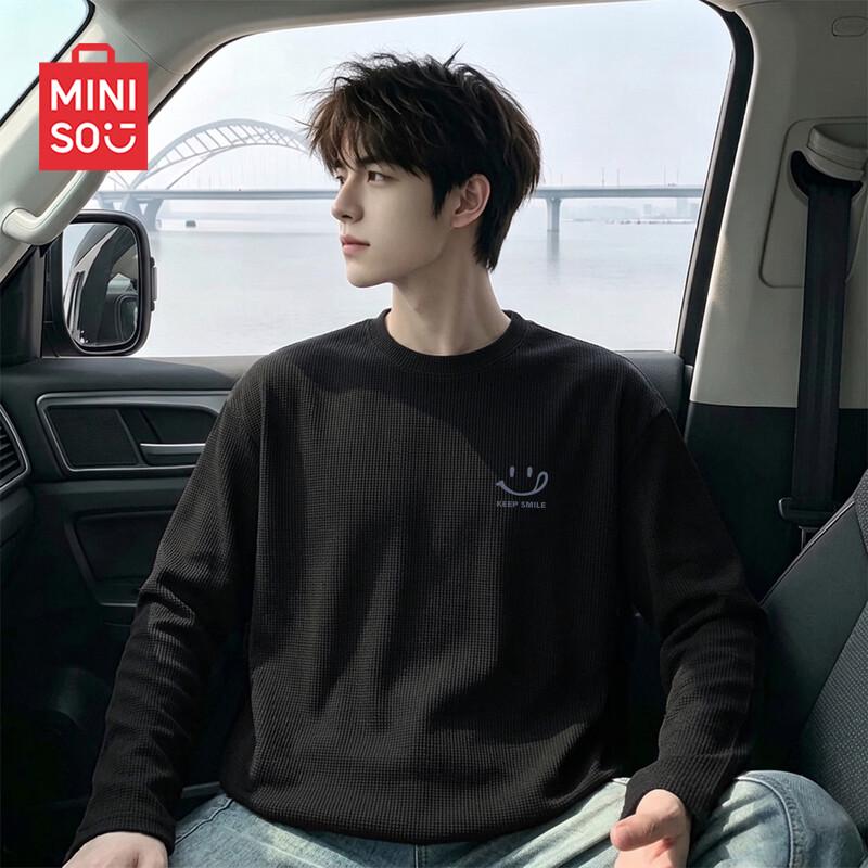 MINISO Men's Heavyweight Waffle Long Sleeve T-Shirt
