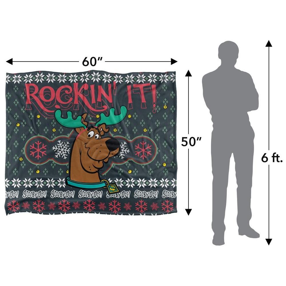 Scooby Doo Rockin It Christmas Blanket