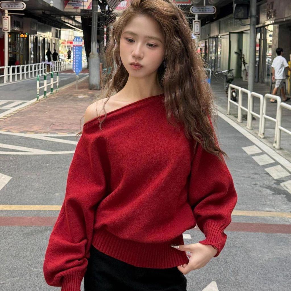 Women's 2024 Autumn Elegant Casual One-Shoulder Knitted Sweater