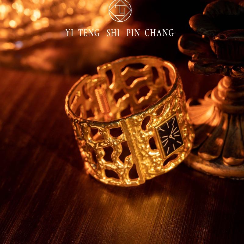 Retro Brass Electroplated Real Gold Watch Style Temperament High Cold Necklace Bracelet Women's Model