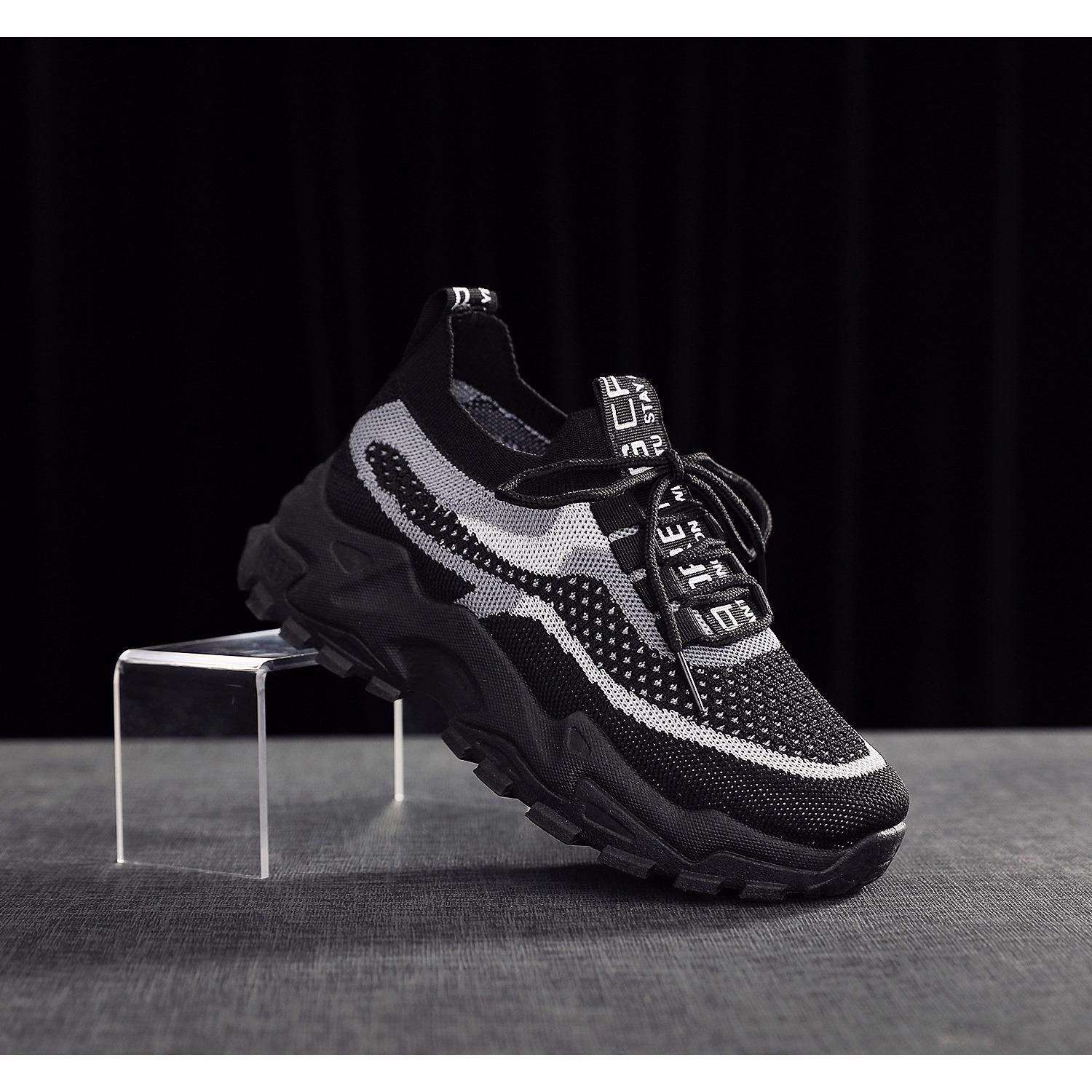 

Новая женская обувь, модная повседневная обувь, уличные кроссовки для бега, летающая тканая дышащая модная обувь, женская обувь на толстой подошве 40