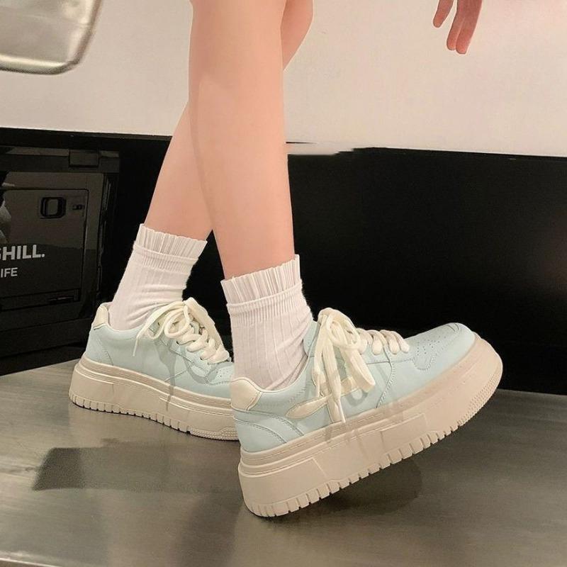 Fashion Autumn Chunky Women Skateboard Shoes Increased Comfortable Casual Sneakers High Quality Campus All-match Women Small White Shoes