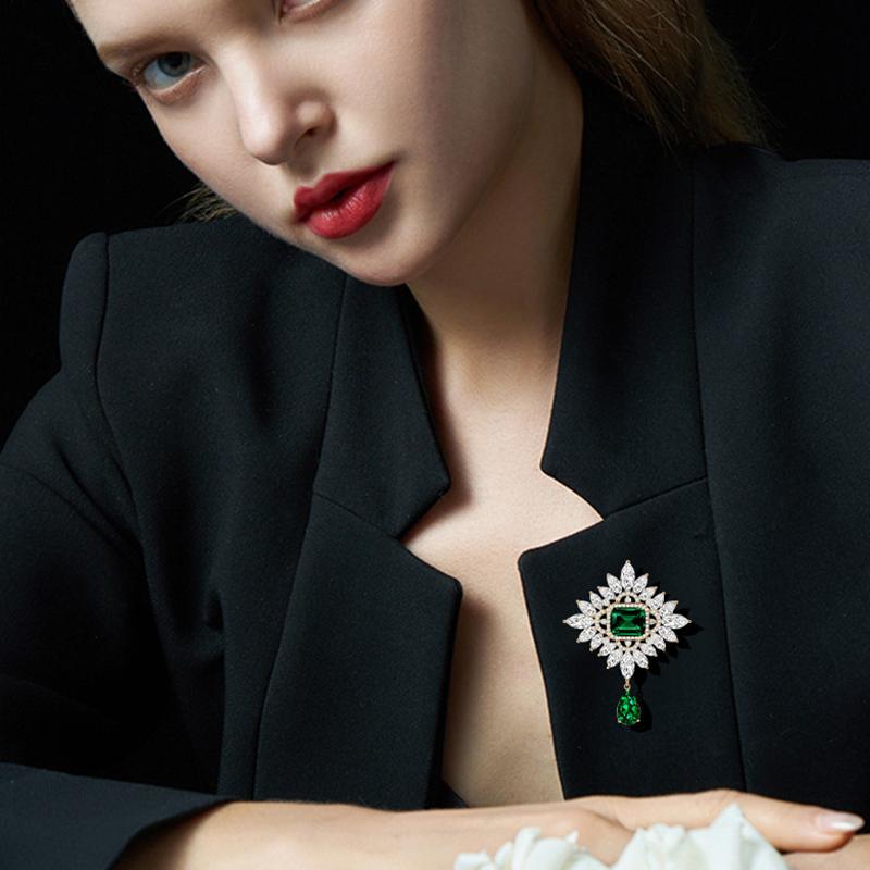 Senior Brooches Flower Leaf Brooch Pins for Women Suit Pendant  Fashion Brooches Jewelry
