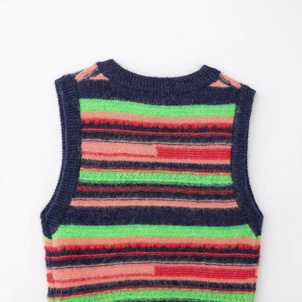 2025 Spring Women's European & American Style Striped V-Neck Sleeveless Knit Vest