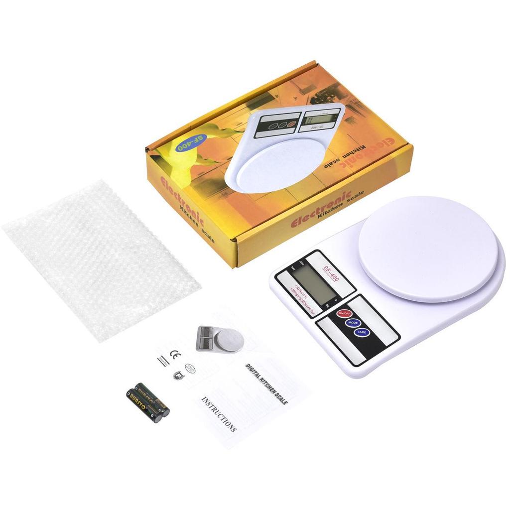 DIY Scented Candle Kit: Soy Wax, Amber Jar, Wick & Fragrance