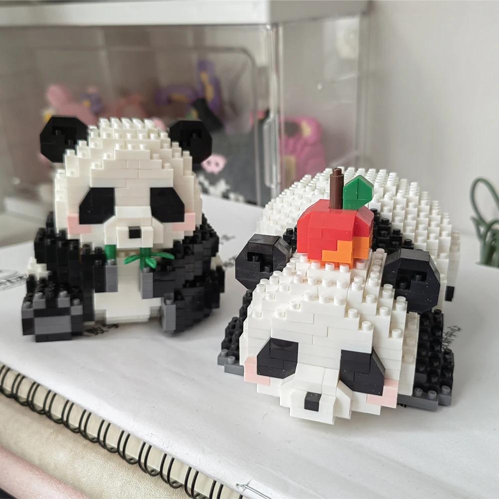 Hua Hua Panda Eating Bamboo Micro Blocks Kit Building Model, Cute Desk Decor & STEM Educational Toy Gift for Kids Animal Lovers