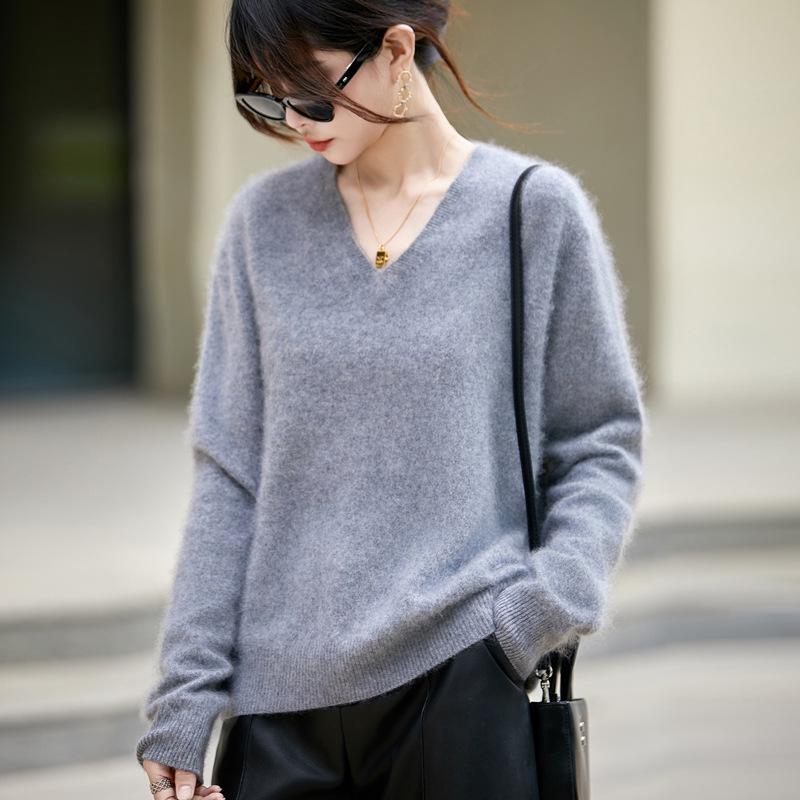 Autumn/Winter 2025 Cashmere Wool Knit V-Neck Women's Sweater