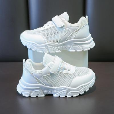 Kinder-Board-Schuhe Jungen Frühling und Sommer neue Kindergarten kleine weiße Schuhe weiche Sohle rutschfest lässig Mädchen Laufnetzschuhe