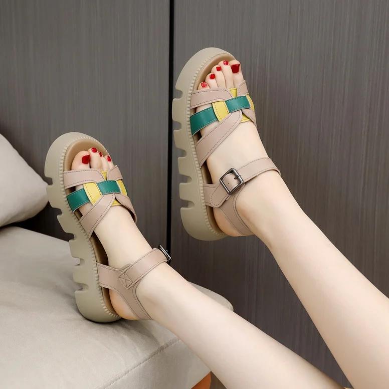 

Босоножки для женщины Одно слово Лето 2025 Открытый носок Зеленый Женская обувь Пряжки Платформа Обувь Римский стиль Уличный Винтаж Тренд 40