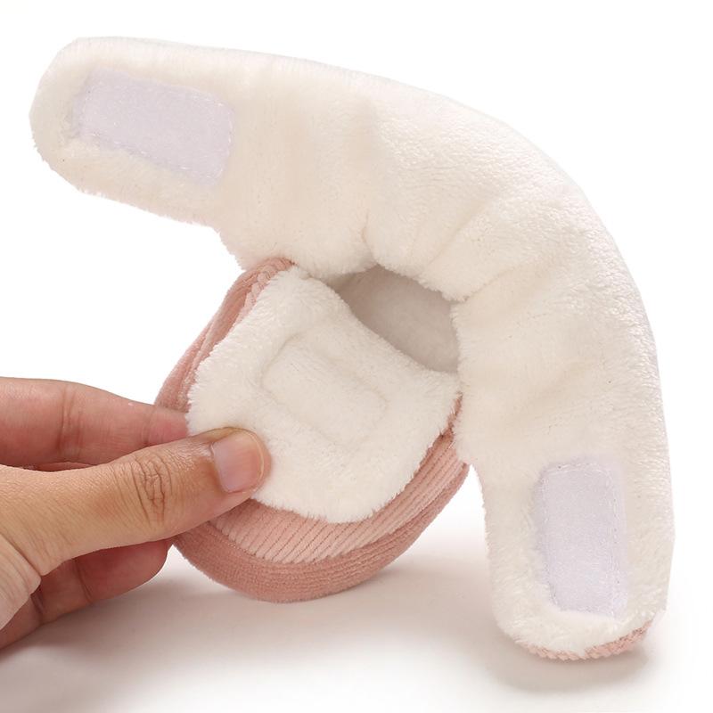 Herbst- und Winterschuhe aus Baumwolle, gepolsterte Schneestiefel, 0-1 Jahre alte warme Babyschuhe für Männer und Frauen, Schuhe mit weicher Sohle, Kleinkinderschuhe