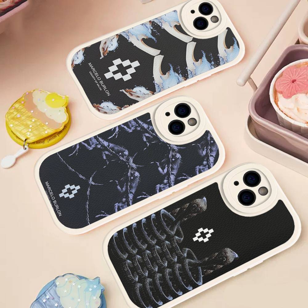 Capa de Celular M-MARCELO B-BURLON Para IPhone 16 15 14 13 12 11 Pro Max Plus Couro Capa Macia