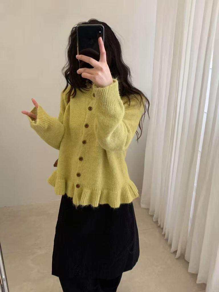 Women's Korean Round Neck Ruffled Hem Cardigan - Soft & Fluffy, Short Style for Early Autumn/Winter