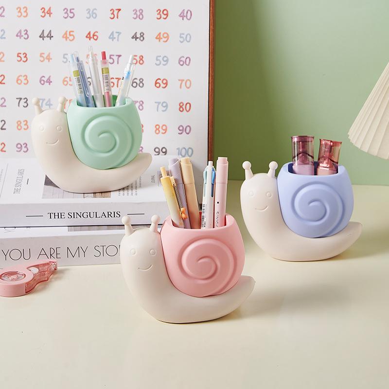 Pen Holder Desktop Cartoon Snail Dinosaur Office Pen Holder Gift Stationery Storage Box Makeup Brush Storage Bucket