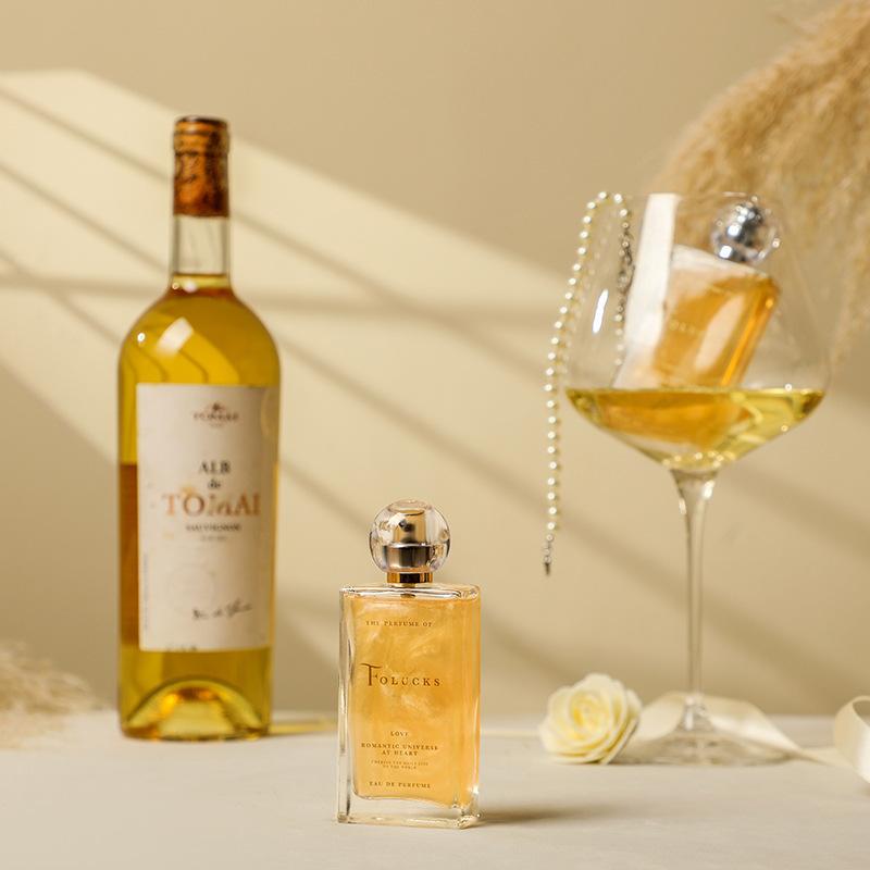 Gilt Perfume New Flower Moon Banquet Ladies Lasting Fragrance Gift Box Gift Natural Fashion Vietnamese Perfume