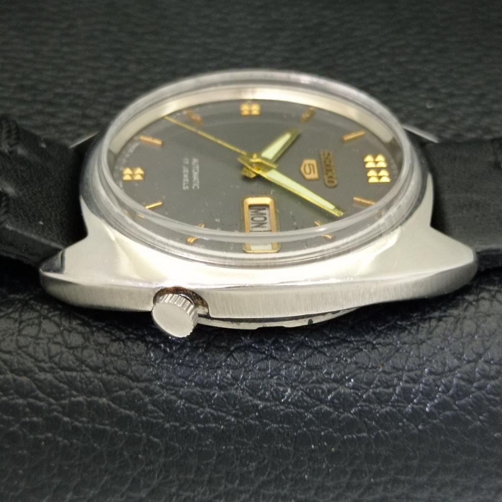 AUTOMATIC VINTAGE SEIKO 5 7009A JAPAN MENS ORIGINAL DIAL WATCH a500783-5 R154-a500783