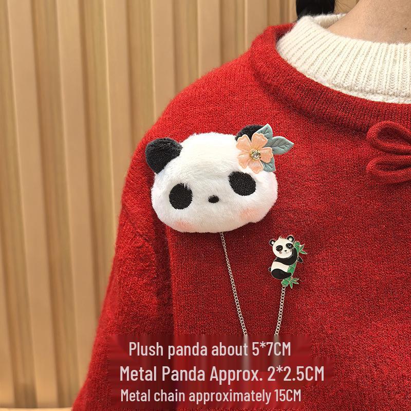 Adorable Red Panda Brooch: Cute Plush Backpack Pin for Students, Couples & Women - Perfect Birthday Gift
