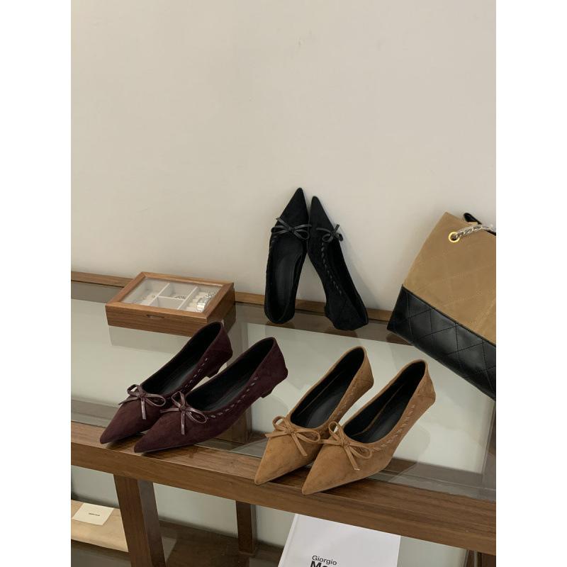 New Bow Suede Single Shoes Women's 2025 New Shoes Pointed Small Low Heel with Skirt One Pedal Women's Shoes