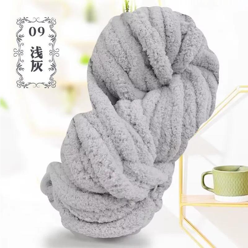 Thick Chenille Yarn for Blankets, Super Soft and Fluffy Giant Chenille-Style Polyester Yarn for Home Decor Projects
