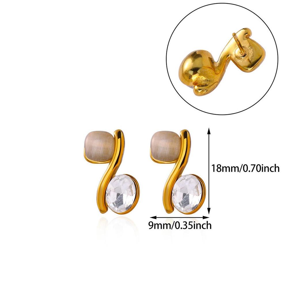 18K Gold-Plated Pearl Flower Stud Earrings - Retro French Style