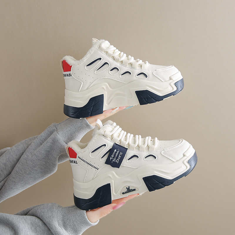 Fashion Zimni Flat-heeled Cute Sneakers Casual Woman Shoes Big Size 48 Fashion Women 39 Sport High End Shoess Classical Snackers