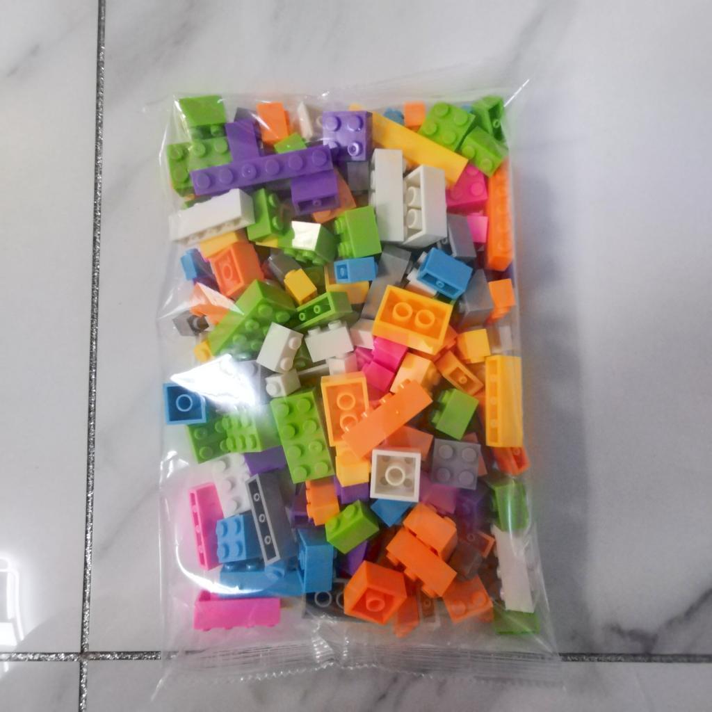 Kompatibel für Schüttblöcke 260 g/Packung 20 Sorten Auf Lager Aktionen Mädchen Jungen Mädchen Puzzle Spielzeug Spielsets Freies Bauen DIY Montage Kombination Pellets