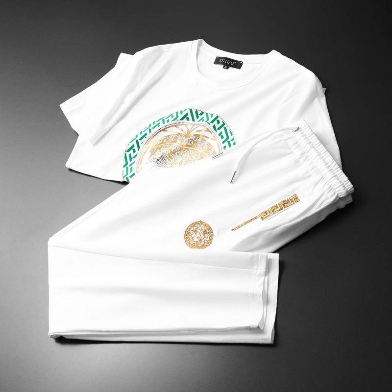 

Модный легкий роскошный мужской летний комплект из футболки и шорт Mercene M